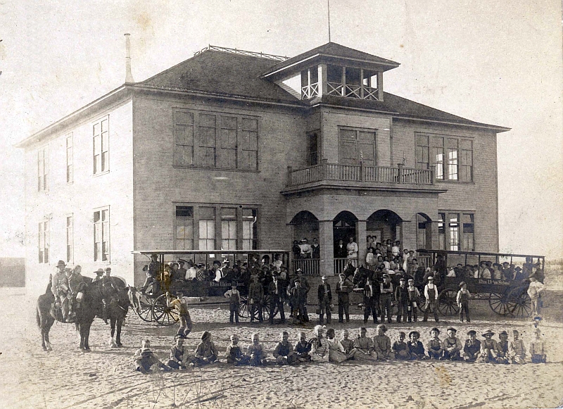 Elim Union School in Irwin City, circa 1908. It was said that Elim School had the first schoolbus in the U.S.
